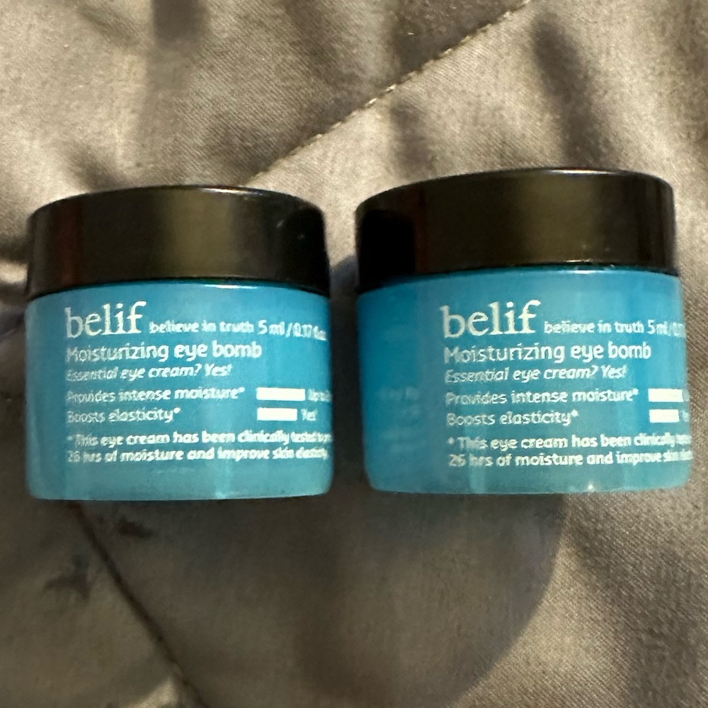 Belif Moisturizing  Eye Bomb